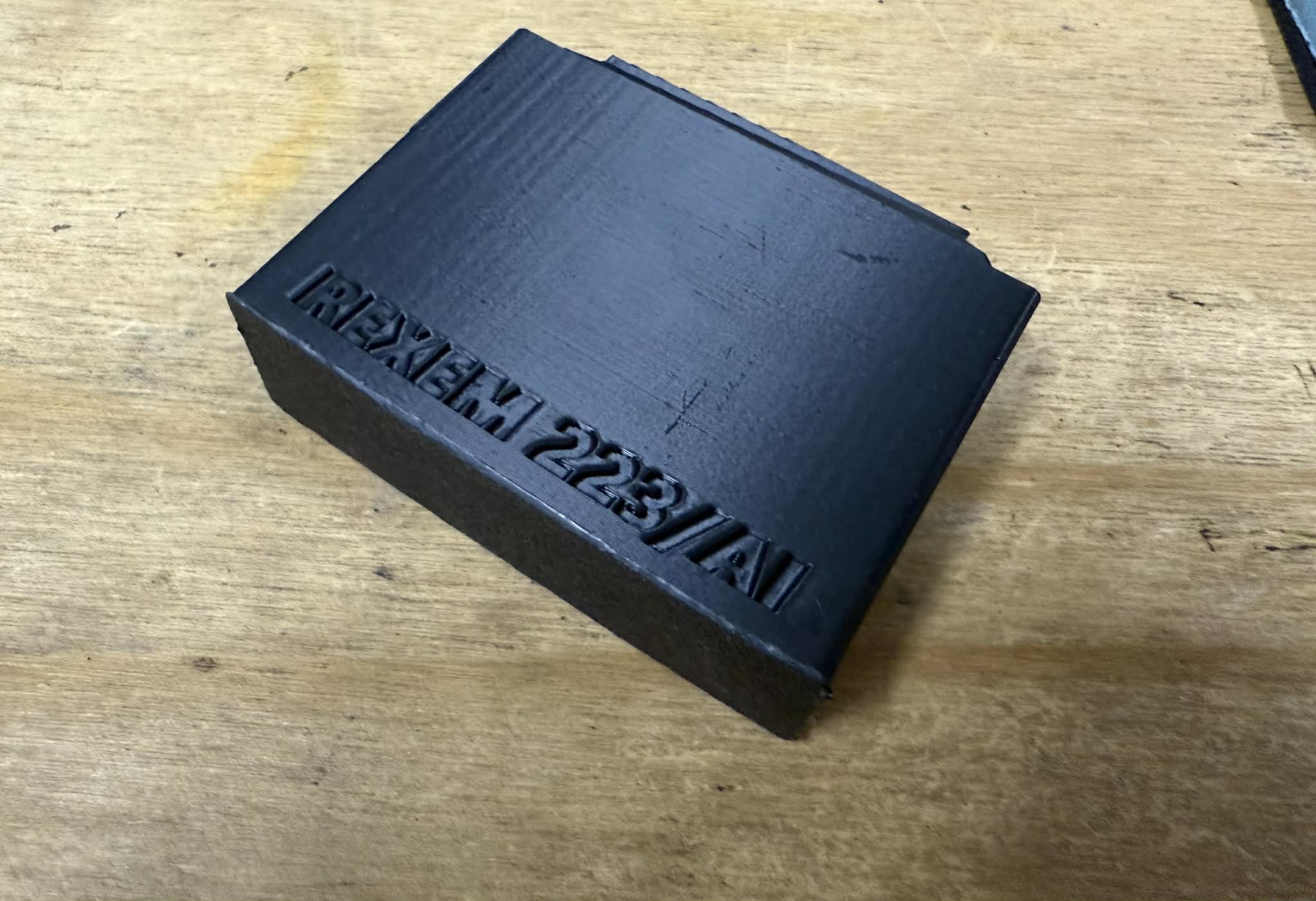 223 / 223 AI single feed block